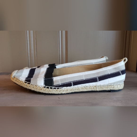 Adrienne Vittadini Ale Striped Slip On Espadrilles Flats Shoes Size 9M - Picture 5 of 7